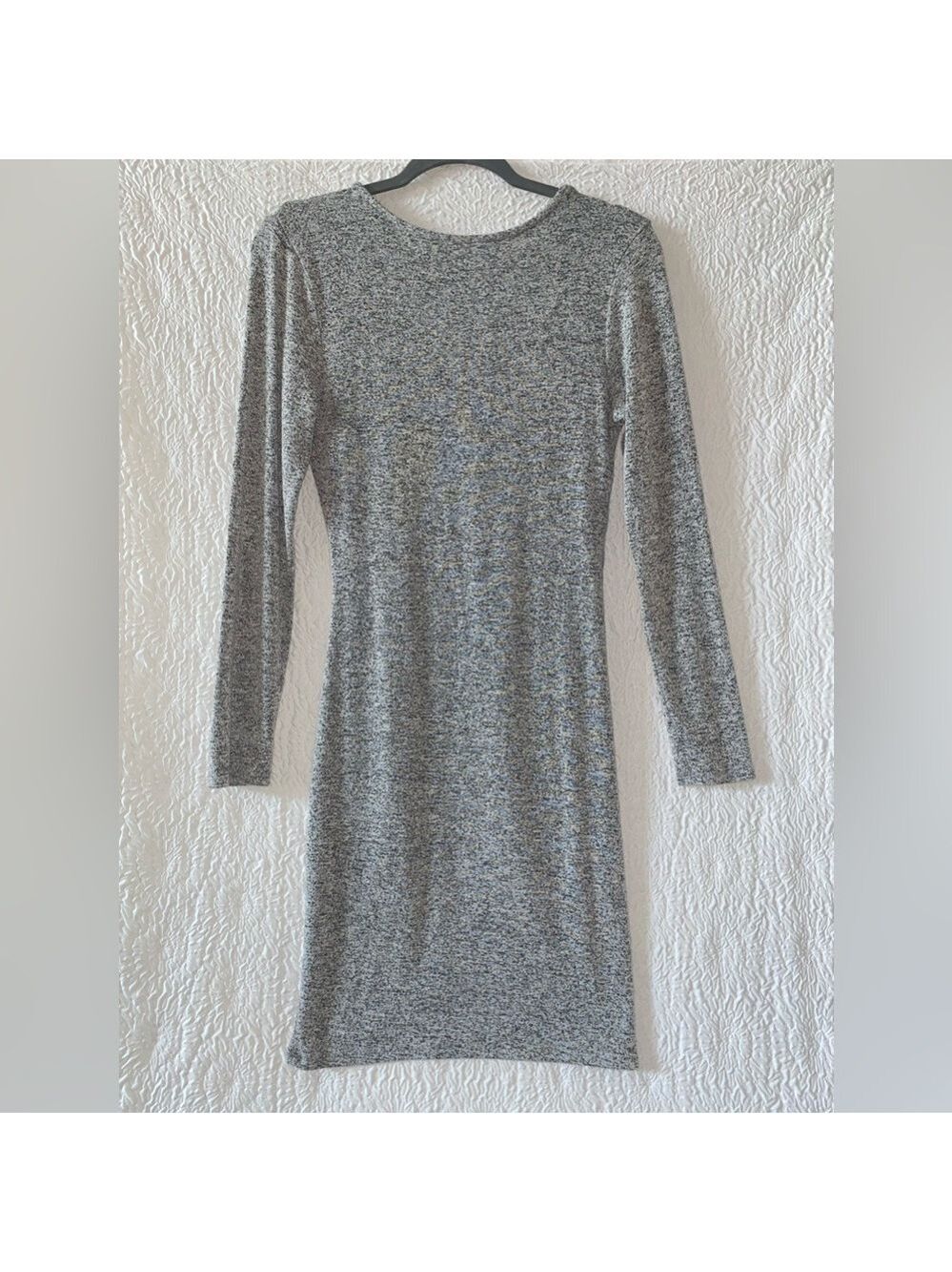 Love Culture Bodycon Ruched Surplice Neck Long Sleeve Midi dress - Picture 6 of 8